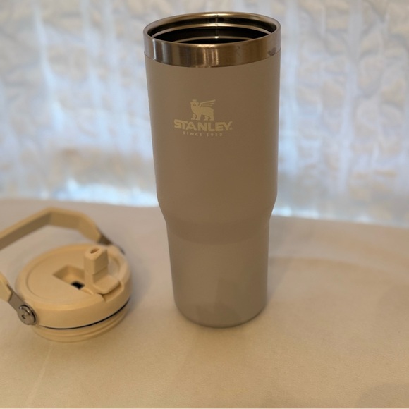 Stanley Light Blue Insulated Tumbler - Picture 5 of 11